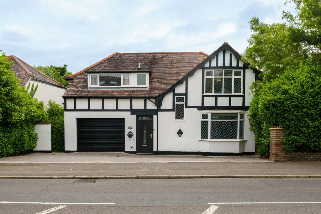 Property photo 1 of 26