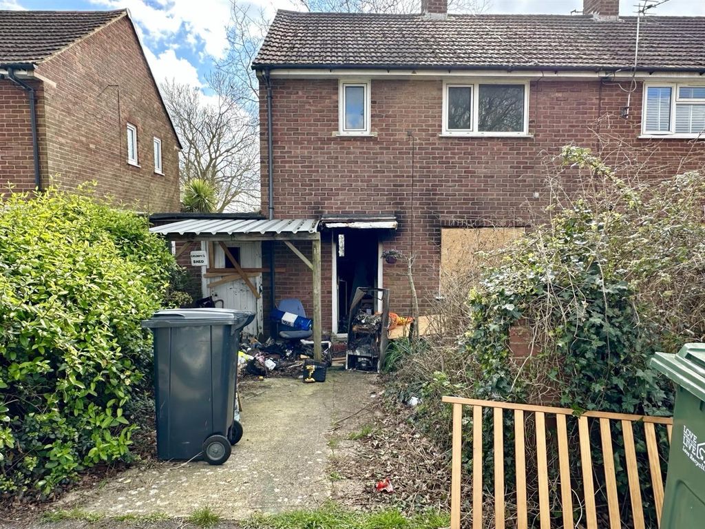 Property photo 1 of 5