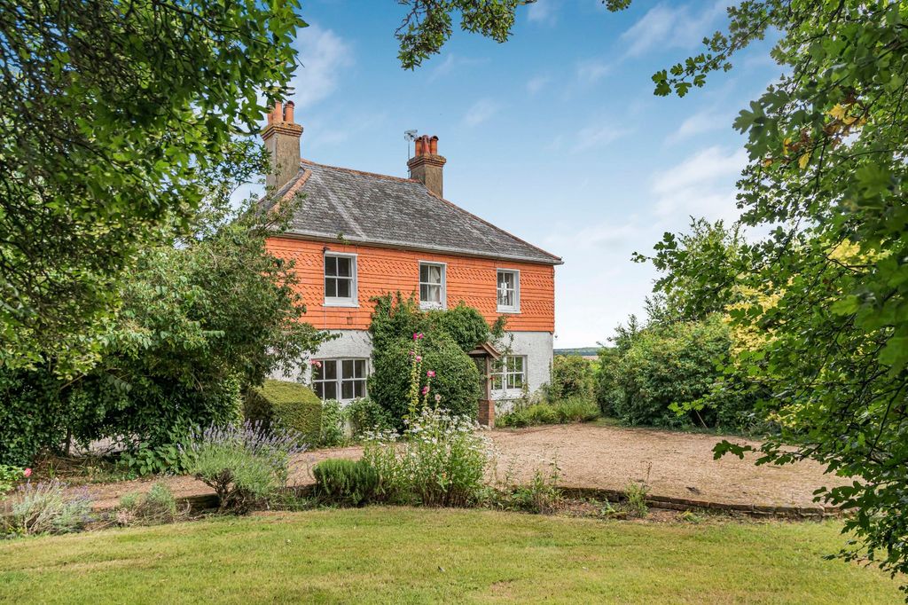 Property photo 2 of 46 Picture No. 38