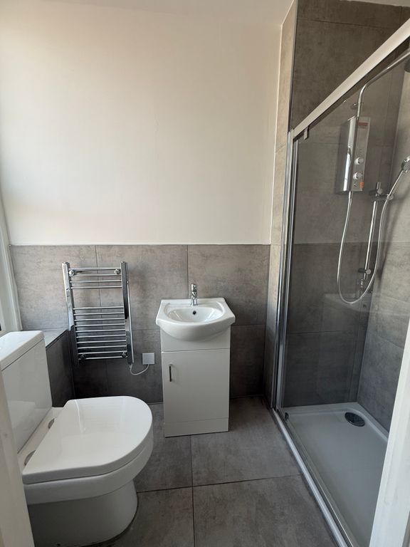 Property photo 2 of 4