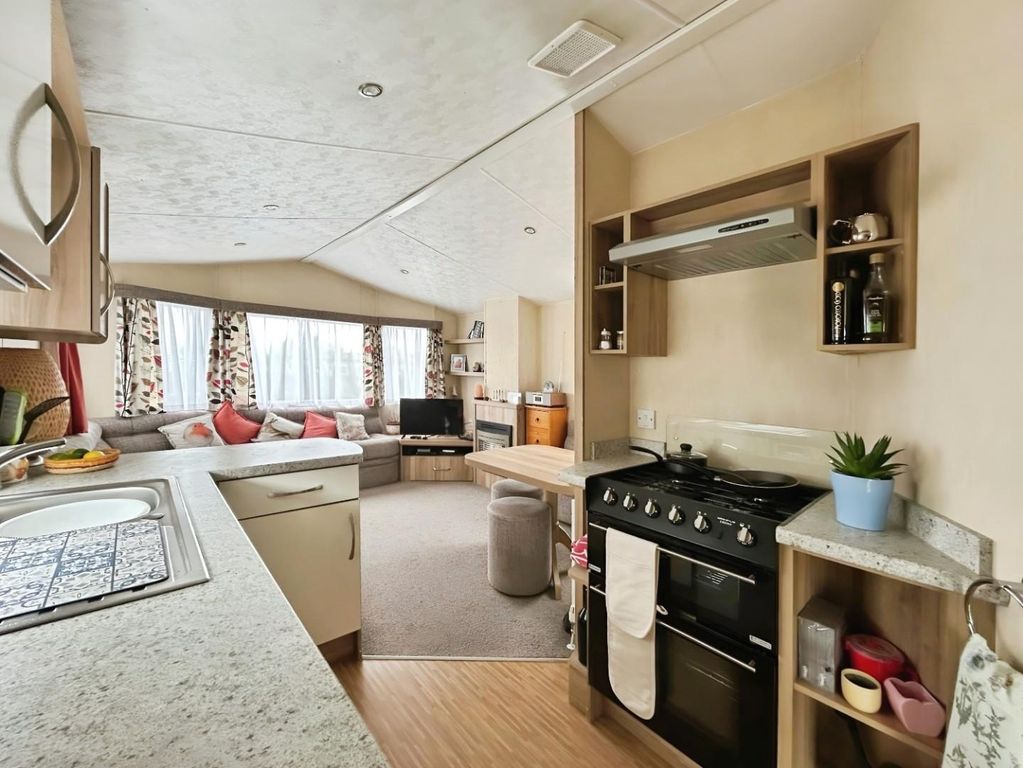 Property photo 2 of 9 18446A25-Kitchen.Jpg