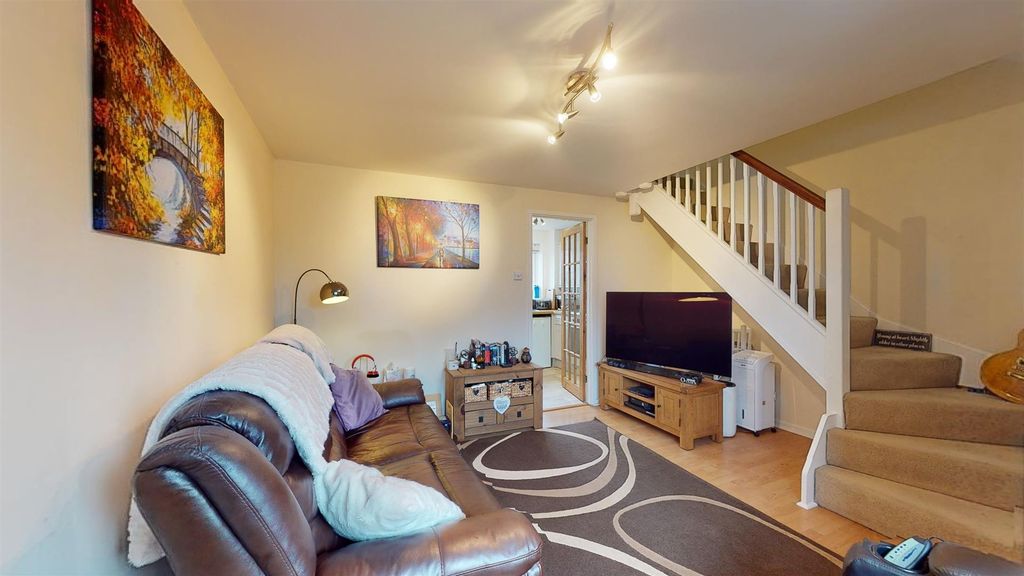 Property photo 2 of 11 1-Byron-Way-05022023_180441.Jpg