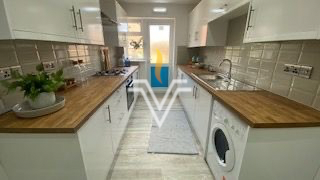 Property photo 1 of 39