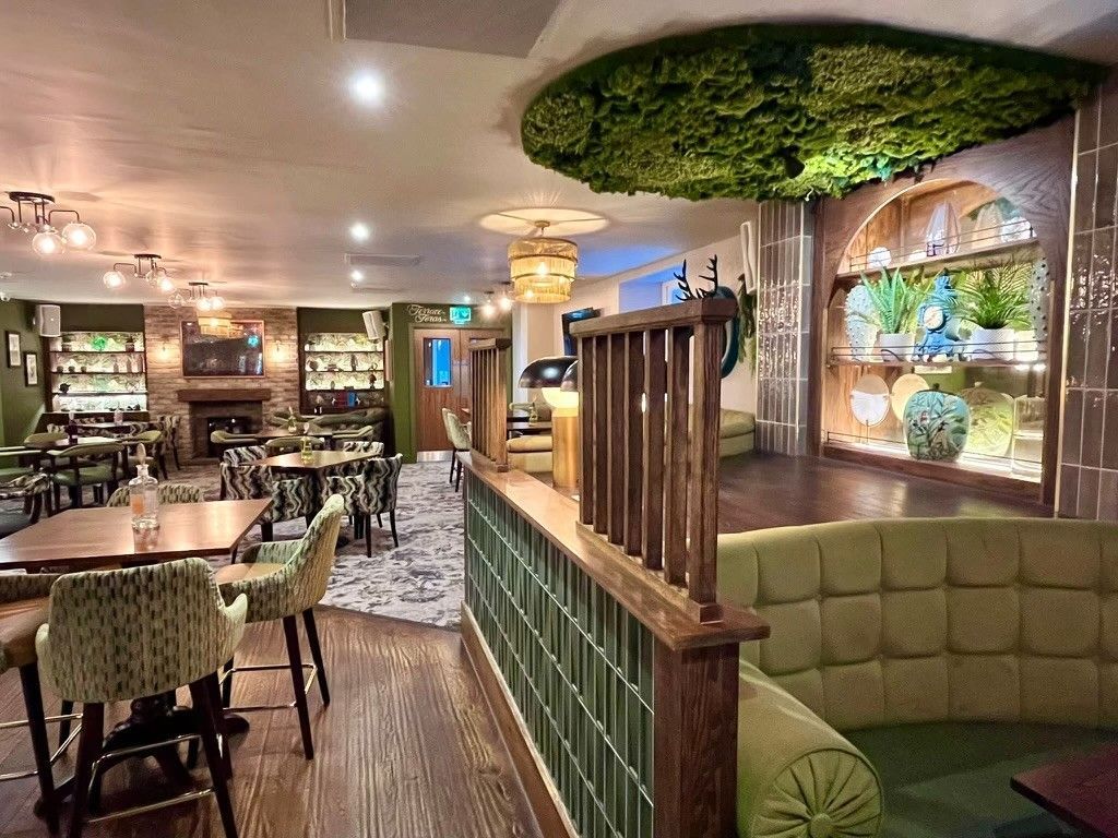 Property photo 3 of 17 Plas Coch Bar Restaurant Anglesey
