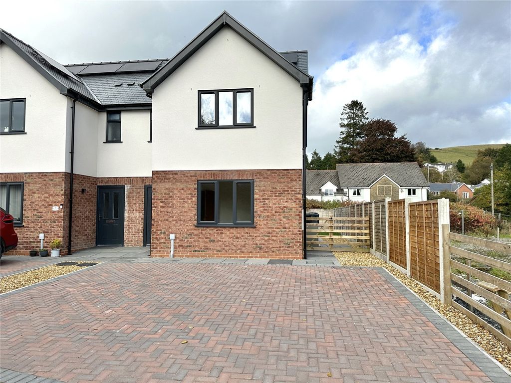 Property photo 1 of 17 Picture No. 34