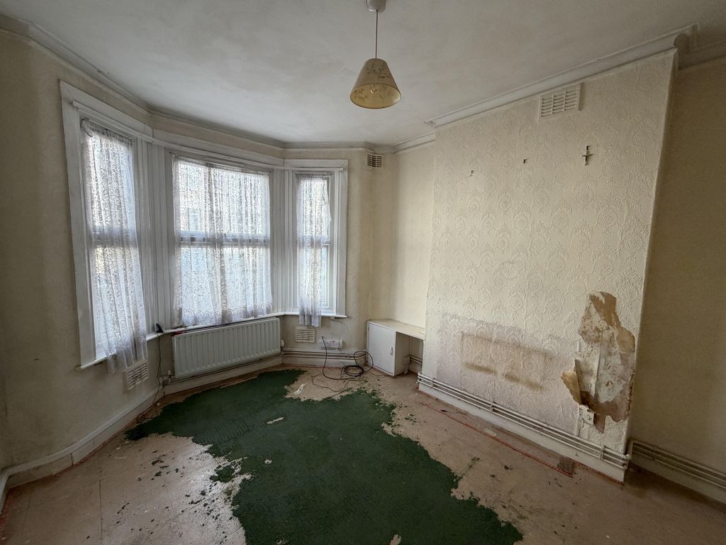 Property photo 3 of 9 Img_6224.Jpg