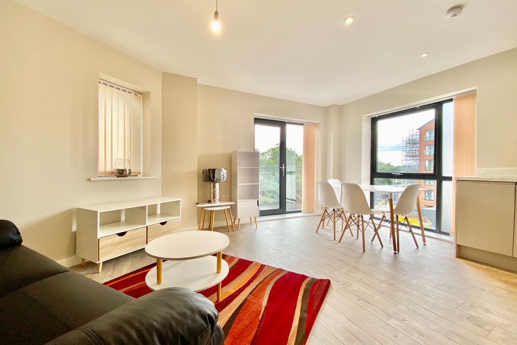 Property photo 2 of 11 Photo 01