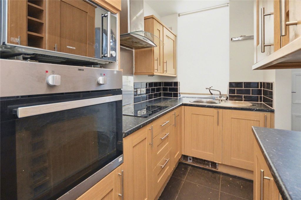 Property photo 3 of 10 Picture 3