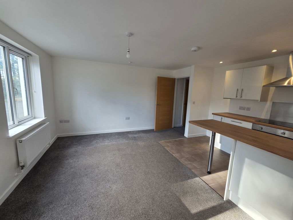 Property photo 1 of 3