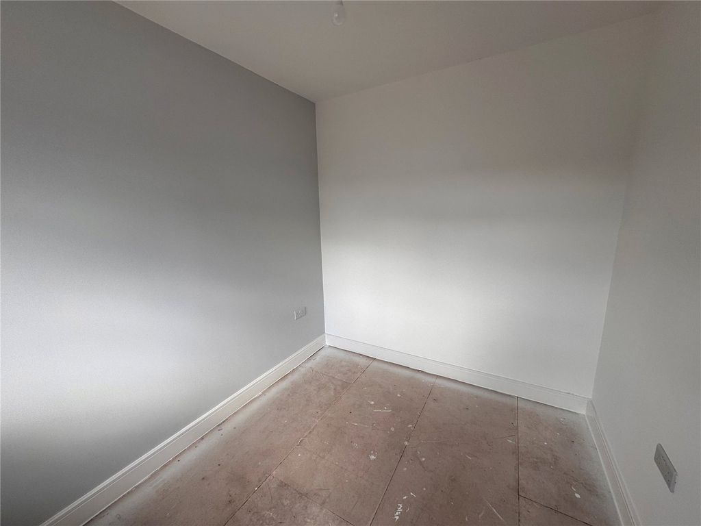 Property photo 2 of 10 Picture No. 03