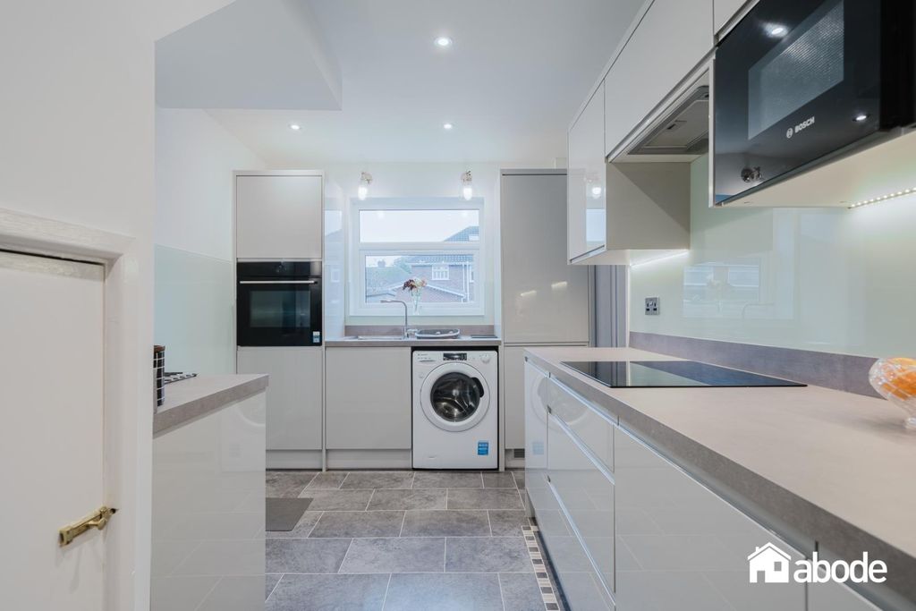 Property photo 3 of 26 Dsc02269-Hdr.Jpg