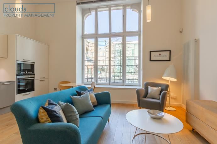 Property photo 1 of 13 Open-Plan Living/Kitchen