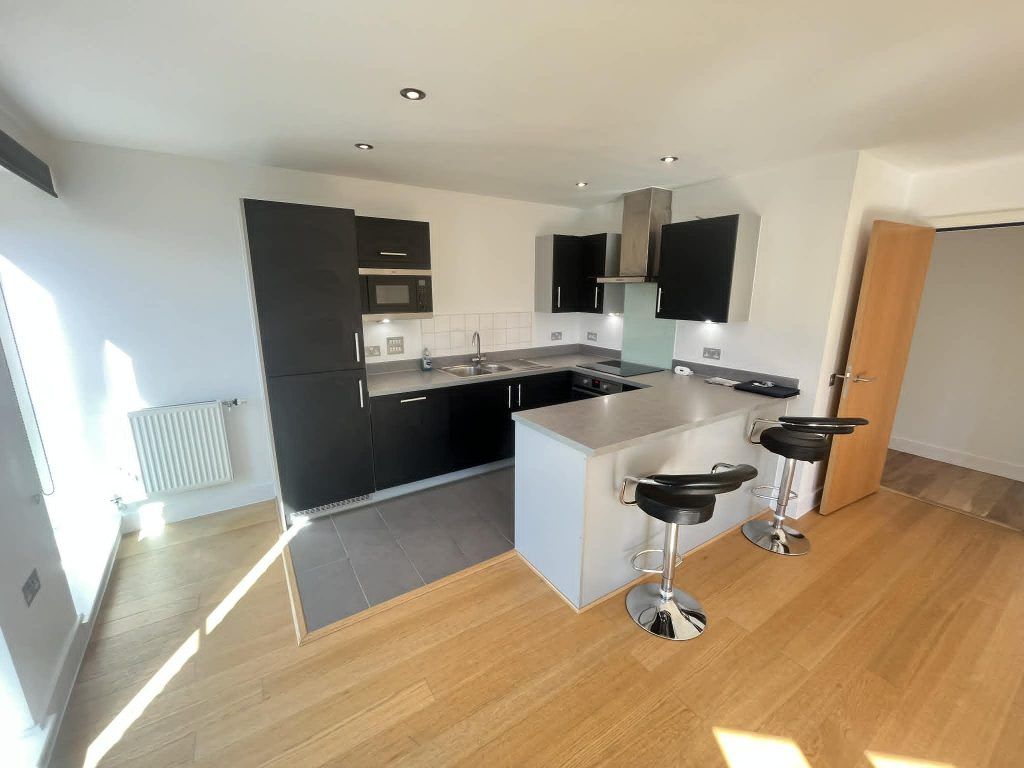 Property photo 2 of 9