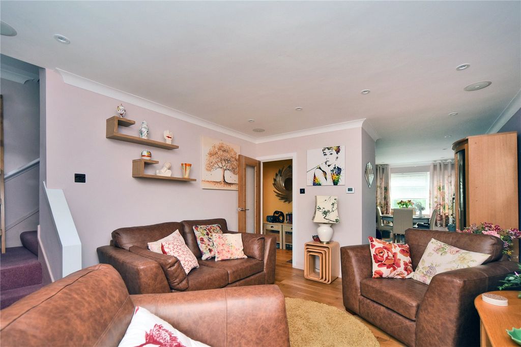 Property photo 2 of 24 Picture No. 07