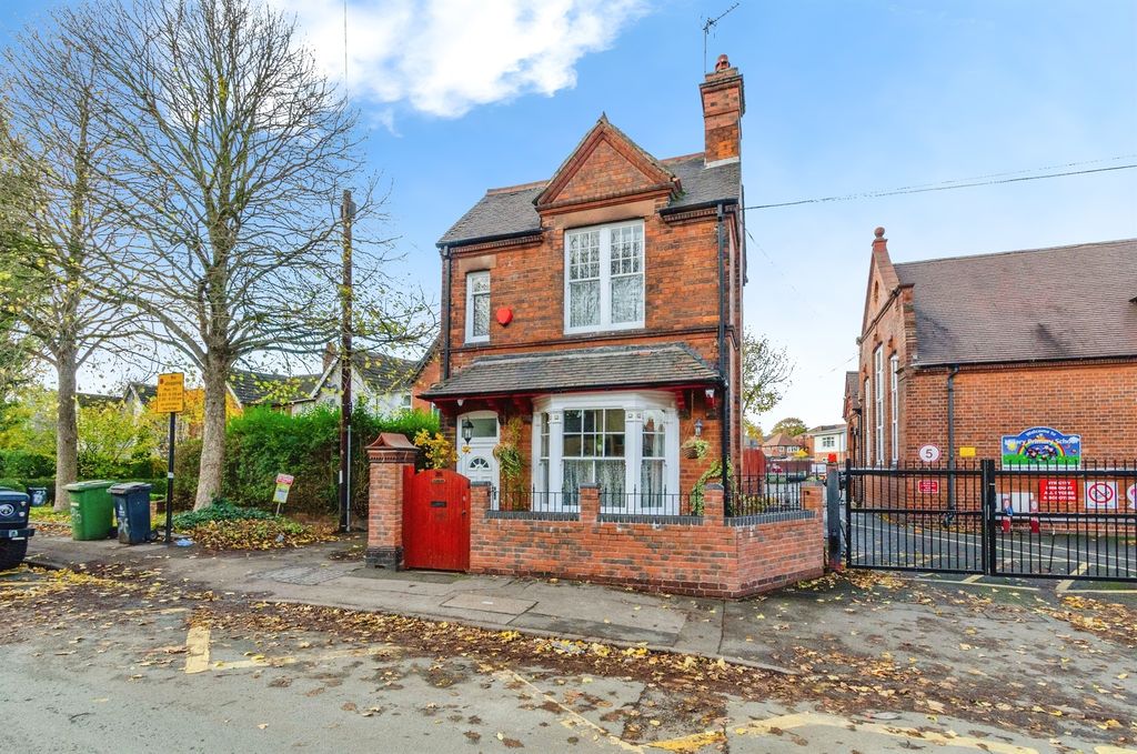 Property photo 1 of 16