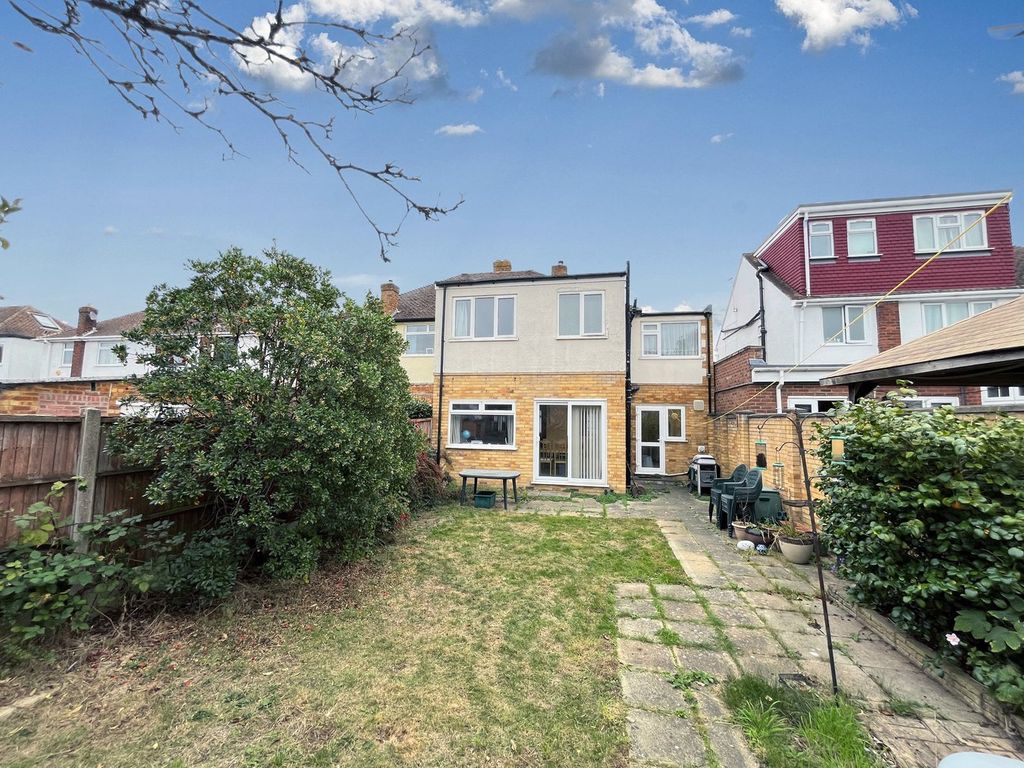 Property photo 2 of 15