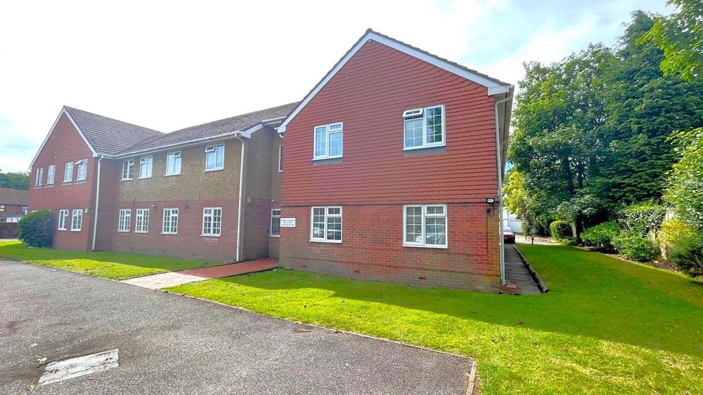 Property photo 1 of 7
