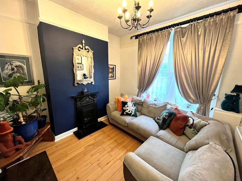 Property photo 3 of 22 8.Jpg