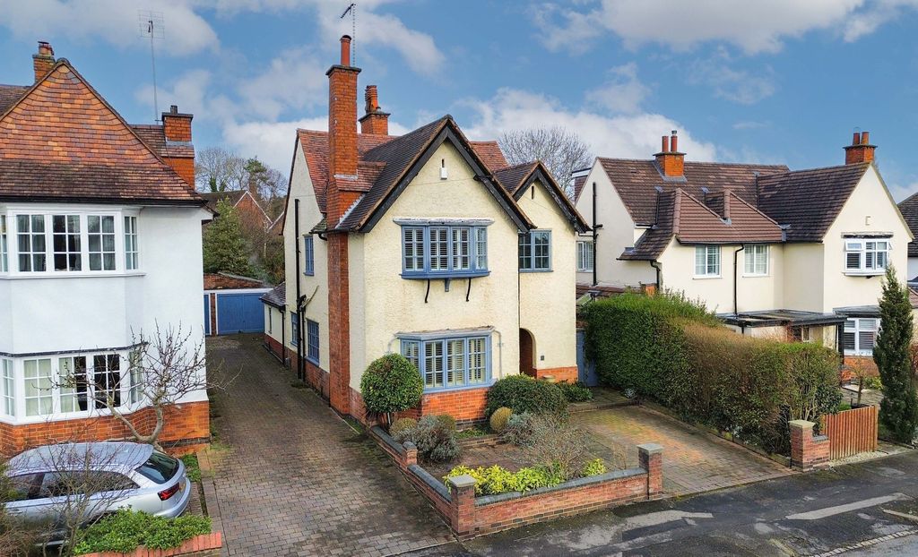Property photo 1 of 58