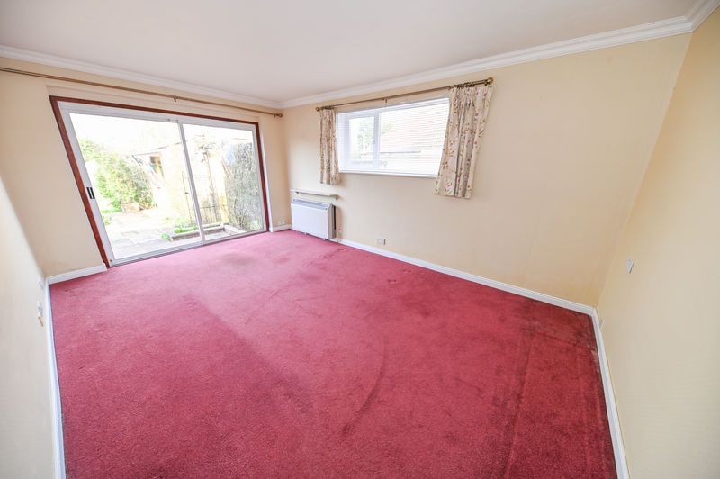 Property photo 2 of 15 Photo 9