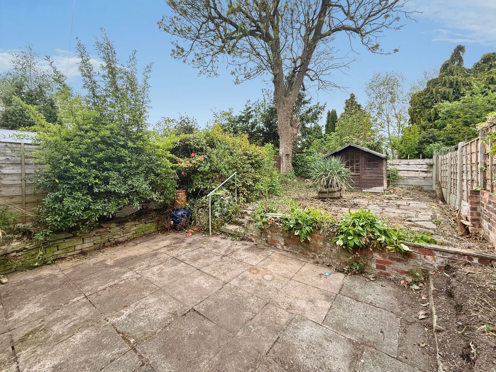 Property photo 2 of 13 Garden
