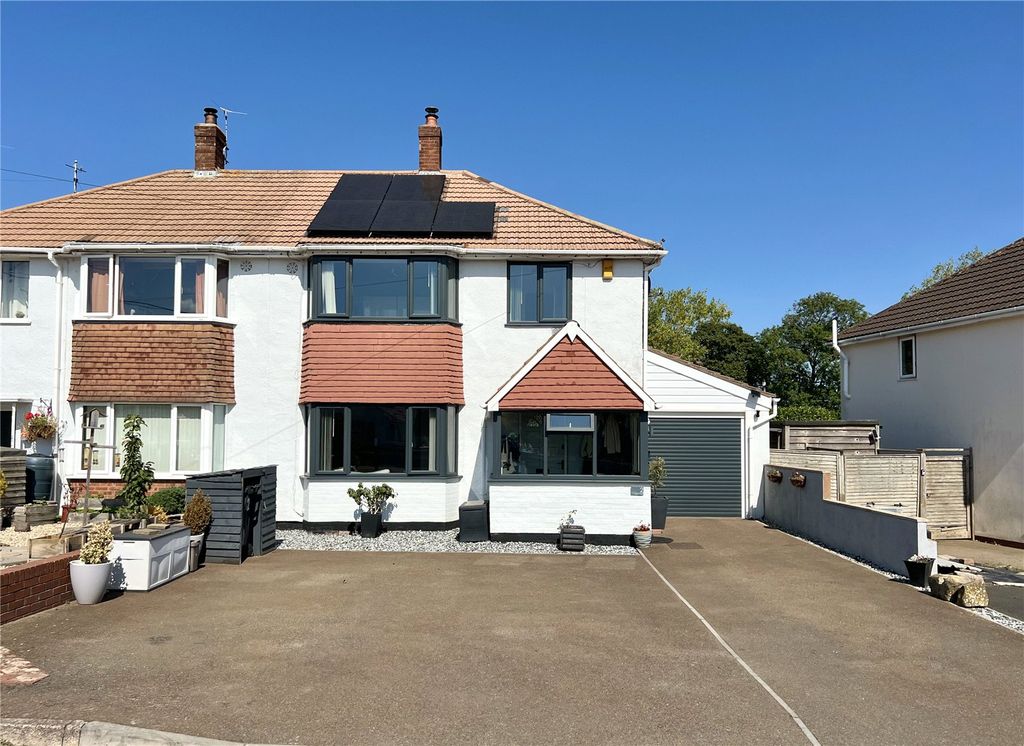 Property photo 1 of 16 Picture No. 02