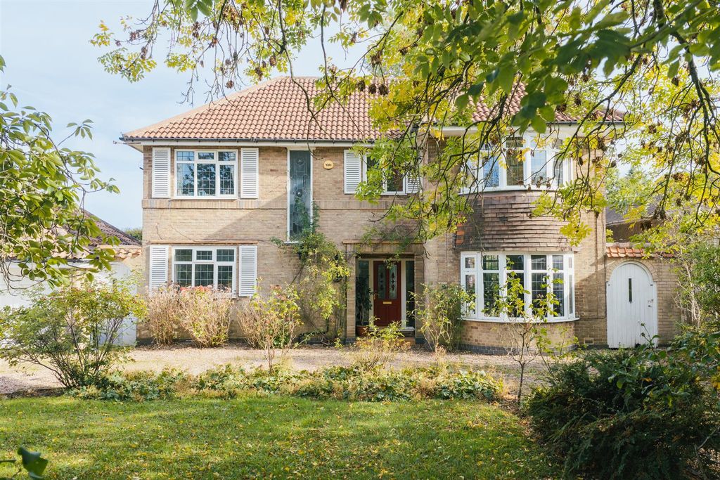 Property photo 1 of 26 Exterior And Gardens