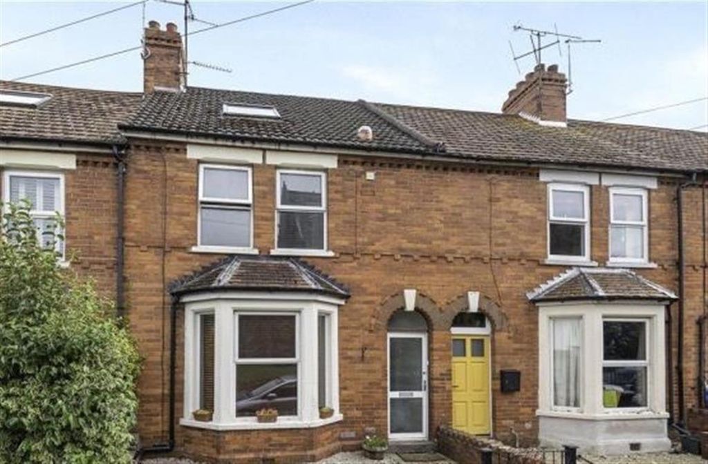 Property photo 1 of 12 Front