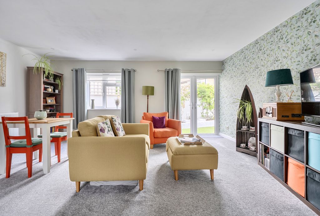 Property photo 2 of 20 1458514-19-6A0729...