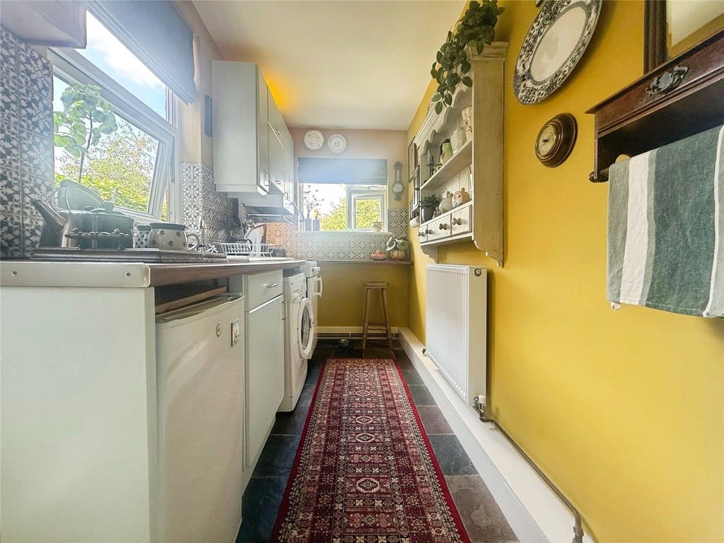 Property photo 2 of 11 Picture 2