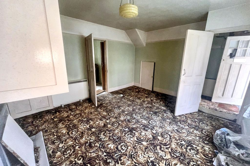 Property photo 3 of 12 34 Wallingford Road, Kingsbridge, Devon, Tq7 1Nb