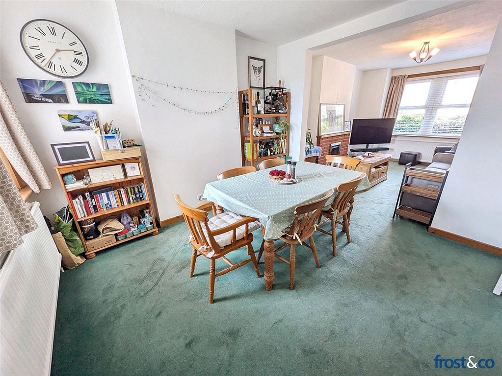 Property photo 3 of 14 Dining Room