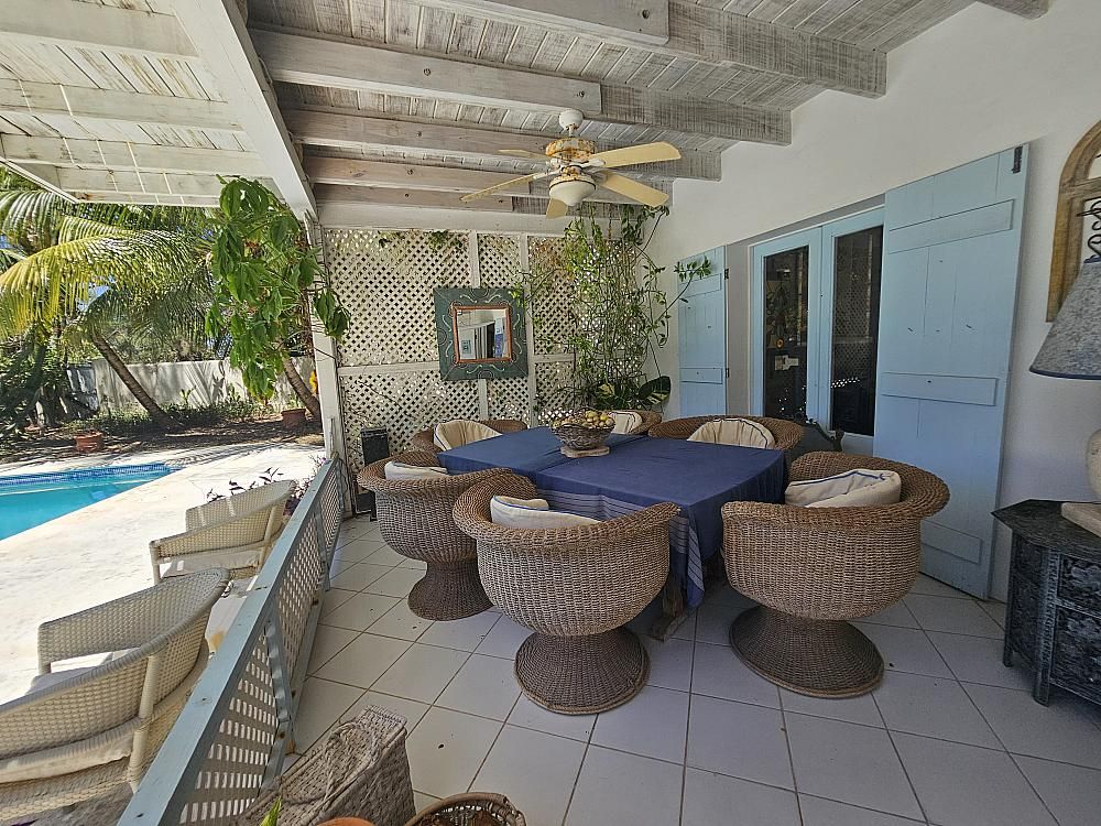 Property photo 3 of 56