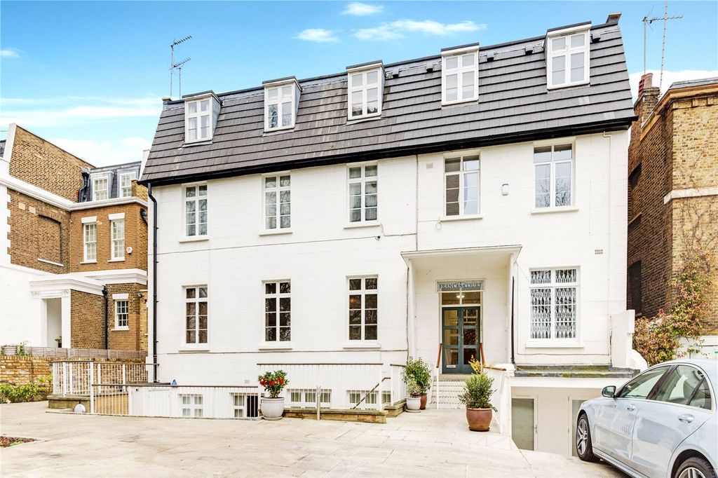 Property photo 2 of 17 Picture No. 03