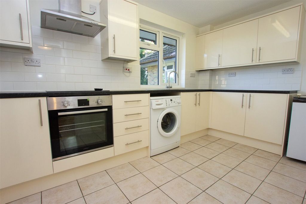 Property photo 2 of 12 Kitchen