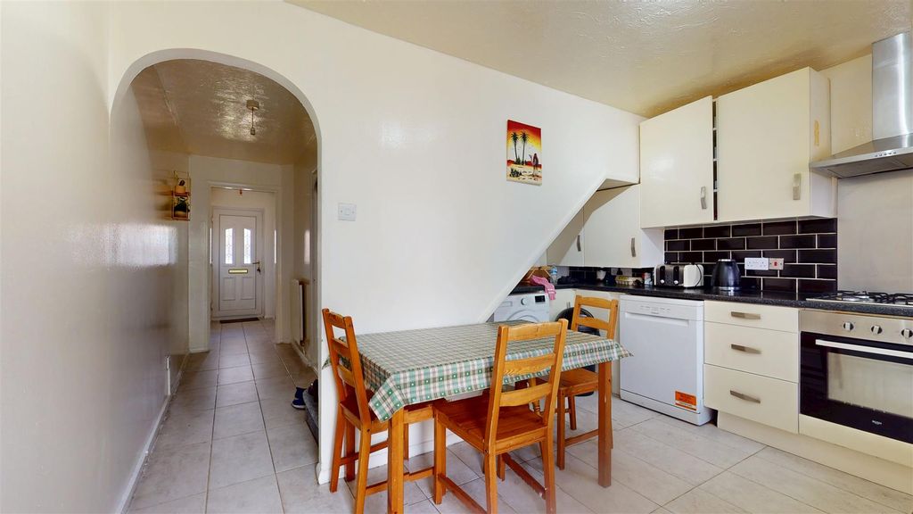 Property photo 3 of 13 04152026_000349.Jpg