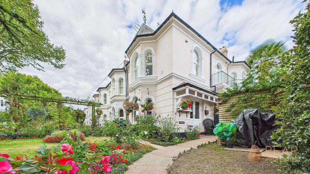 Property photo 1 of 14