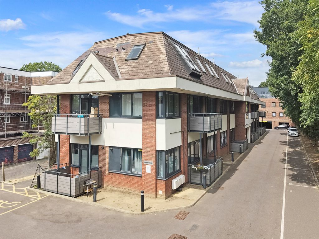 Property photo 1 of 11 External