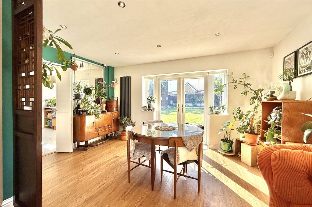 Property photo 2 of 14 Picture No. 09