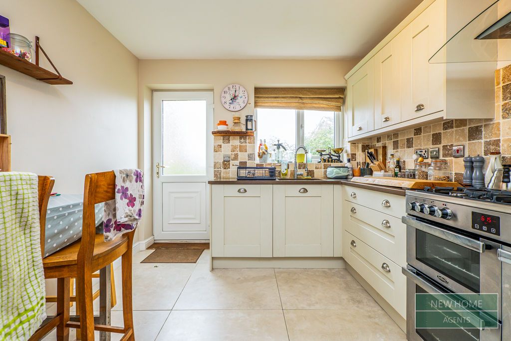 Property photo 3 of 23 Photo 17