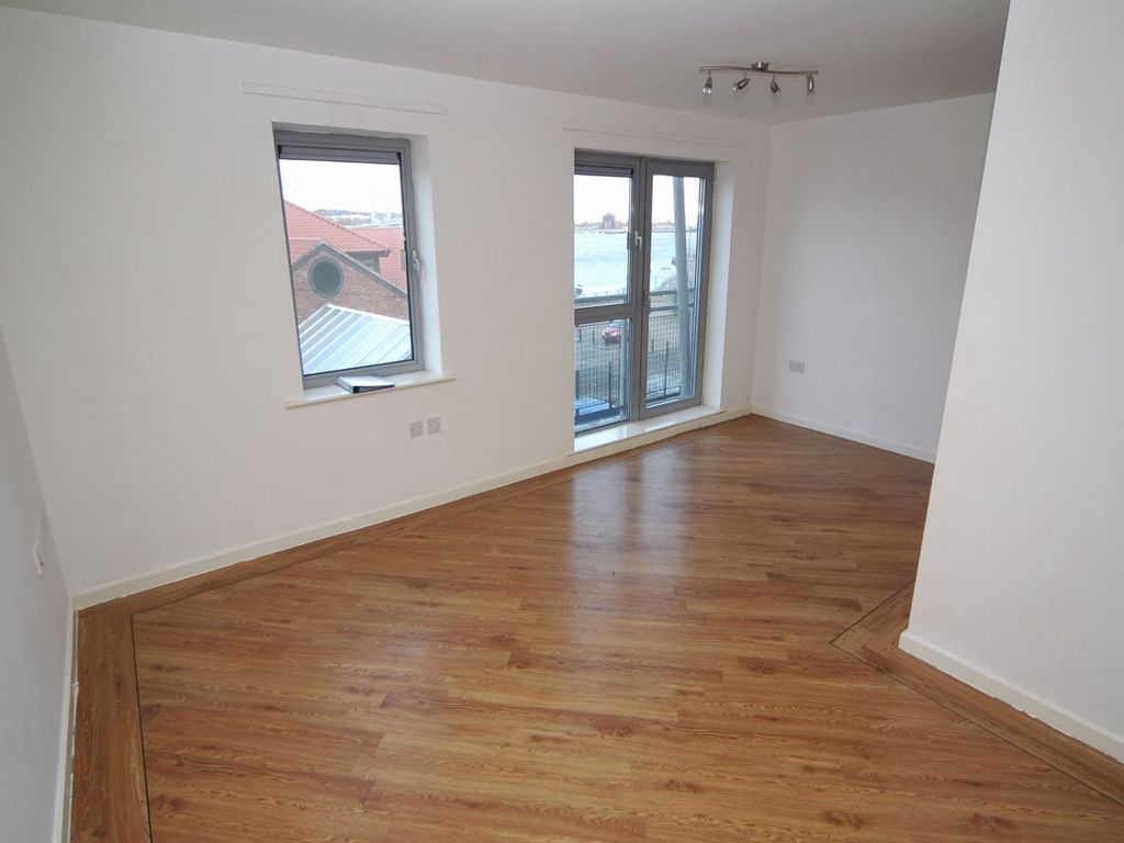Property photo 1 of 4