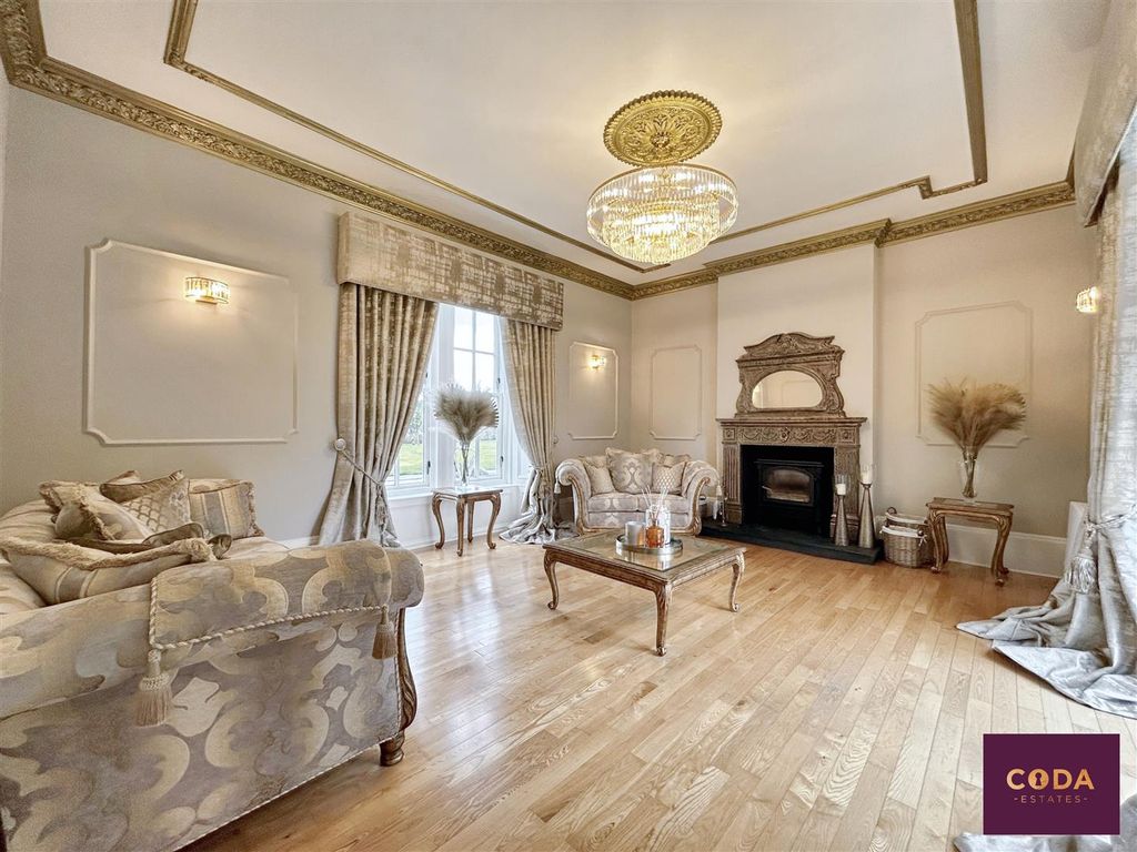 Property photo 2 of 79 Dr1.Jpg