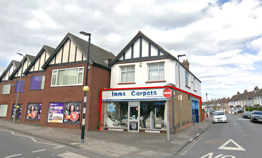 Property photo 1 of 8