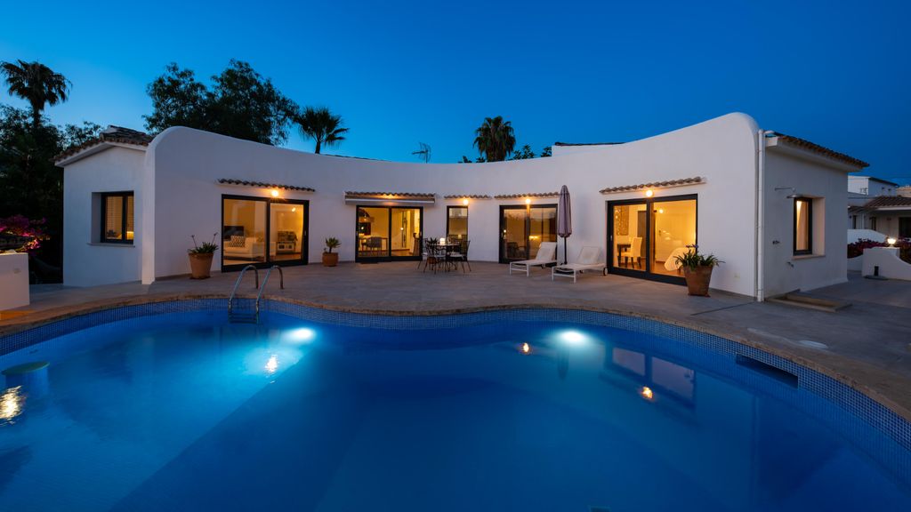 Property photo 2 of 27 81750 Small-26.Jpg