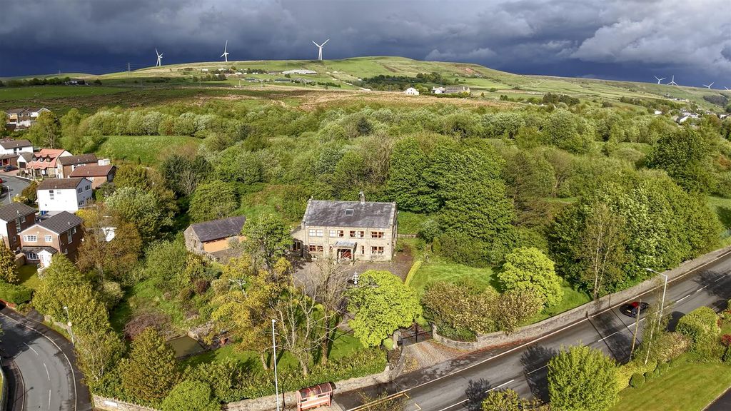 Property photo 2 of 49 Aerial Setting