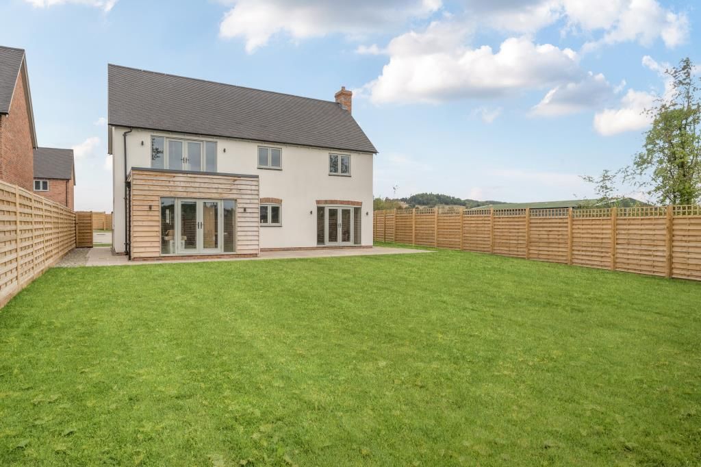Property photo 3 of 7 External View