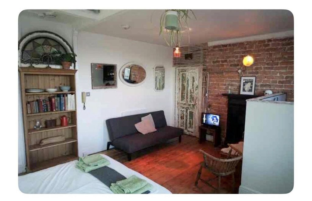 Property photo 3 of 7