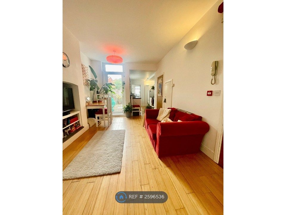 Property photo 3 of 15
