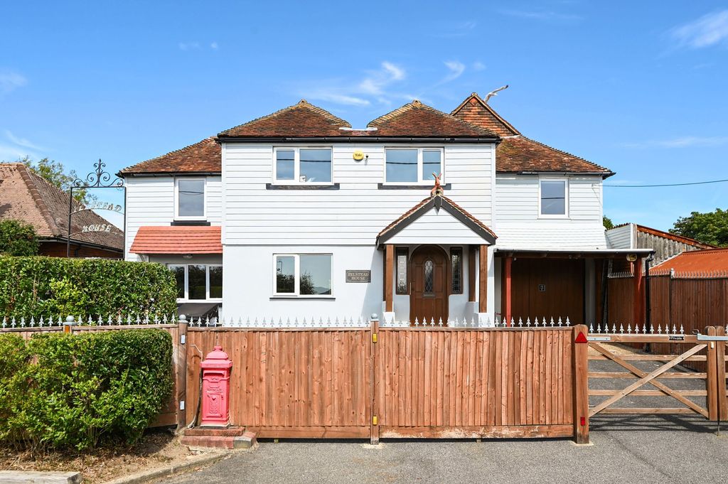Property photo 1 of 25 Felstead House
