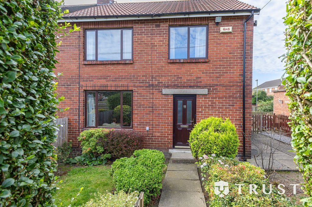 Property photo 1 of 26